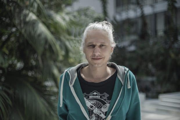 robert veverka tsjechische activist journalist
